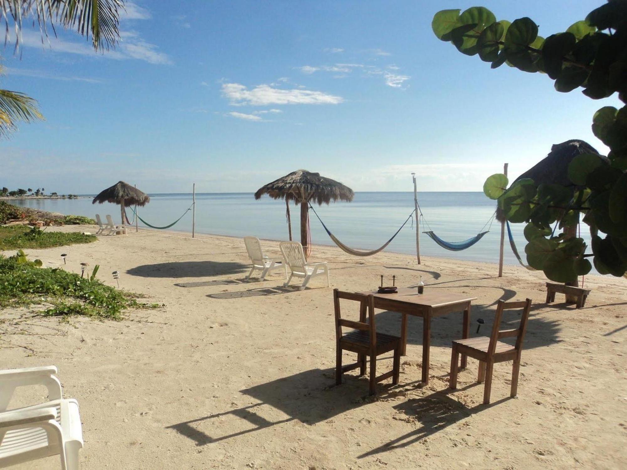 Hotel Maya Luna Adults Only Mahahual Exterior photo